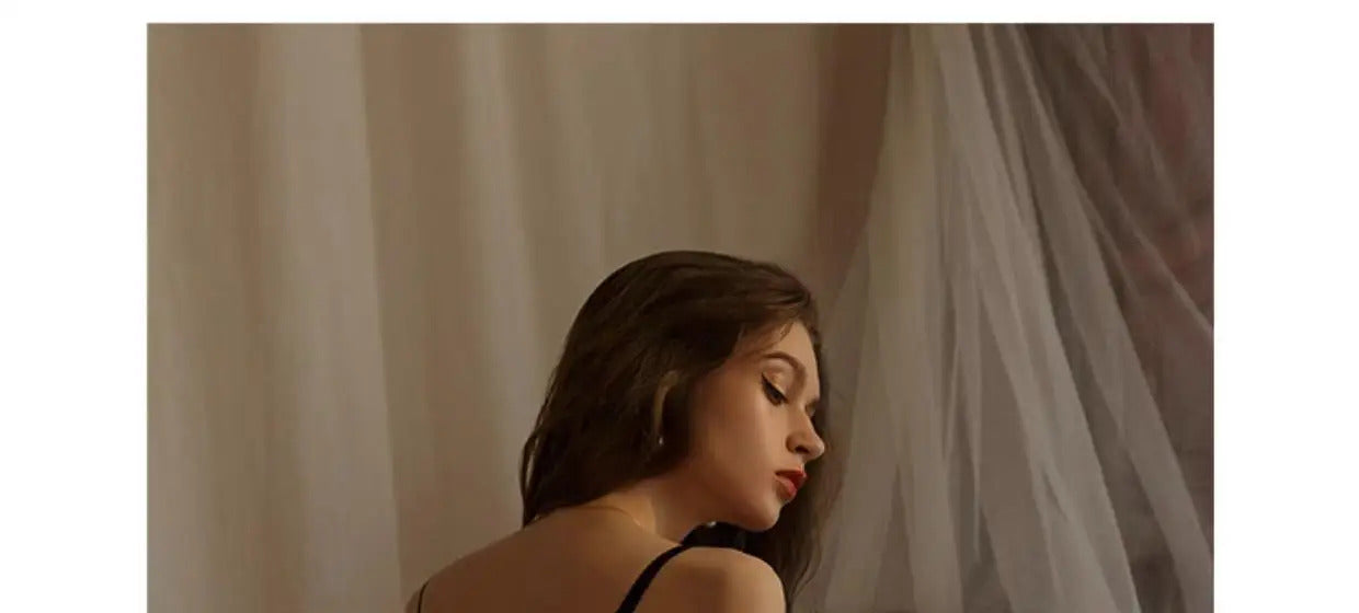 Parisian Whisper French Lace Set - Ultra-Thin Underwire Bra