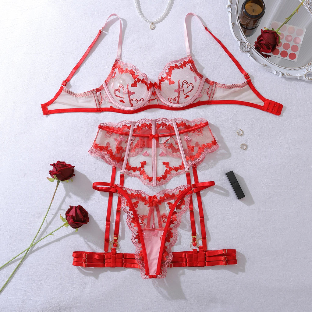 Sweetheart Embroidery Set - 4 Piece Waist Shaping Lingerie