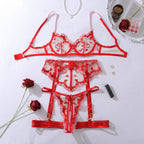 Sweetheart Embroidery Set - 4 Piece Waist Shaping Lingerie